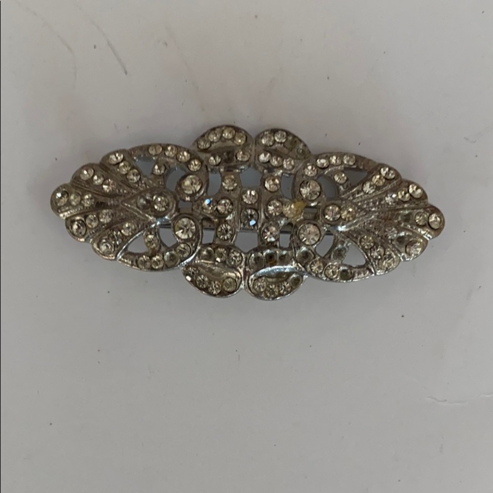 💎 Rhinestone pin